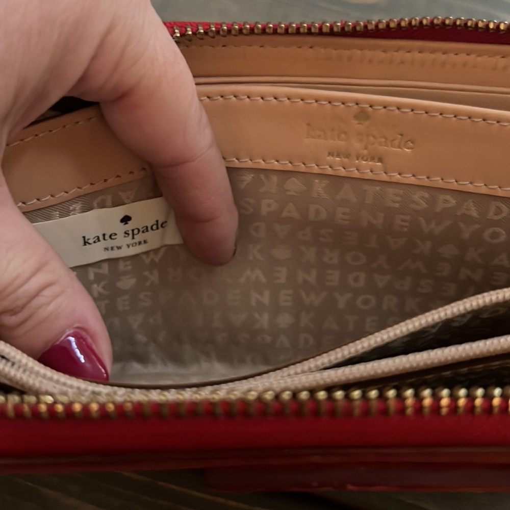 Kate Spade Wallet - Picture 6 of 9